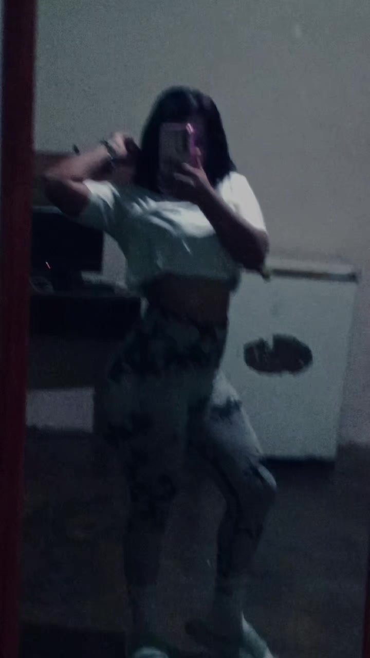 @Dani002007