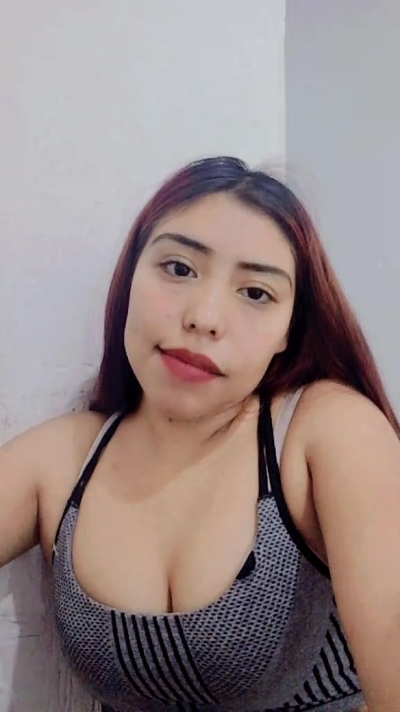 @Alesita💜🌸