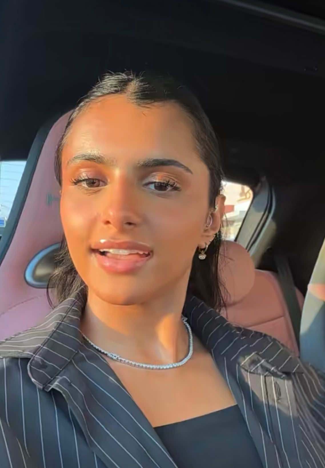 @Hessa22