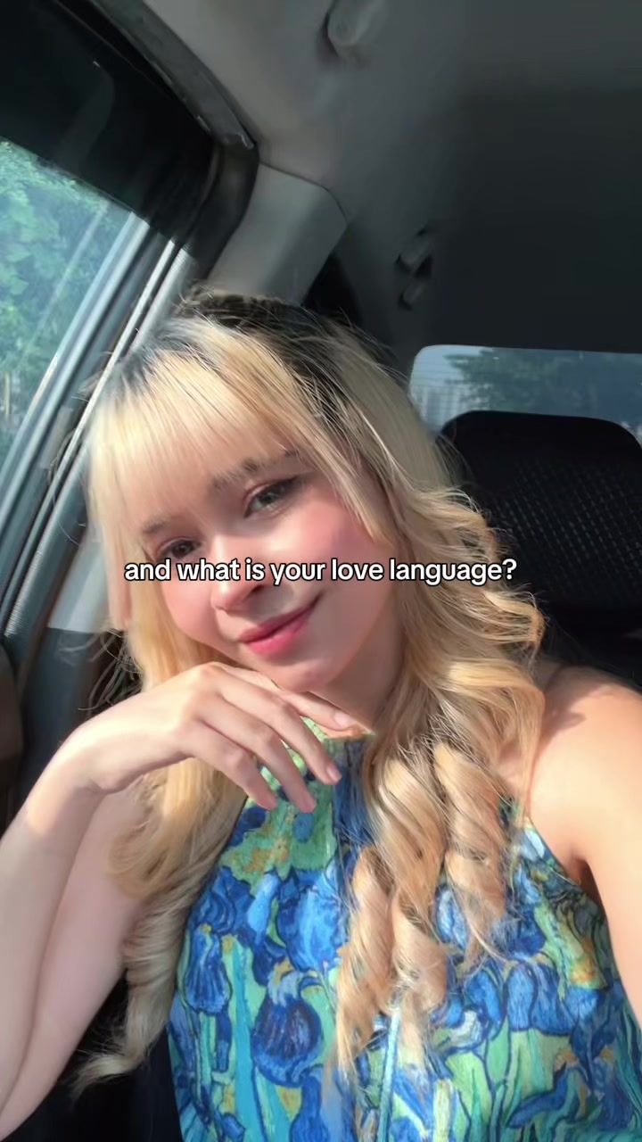 @QueenRedRose 👸🌹