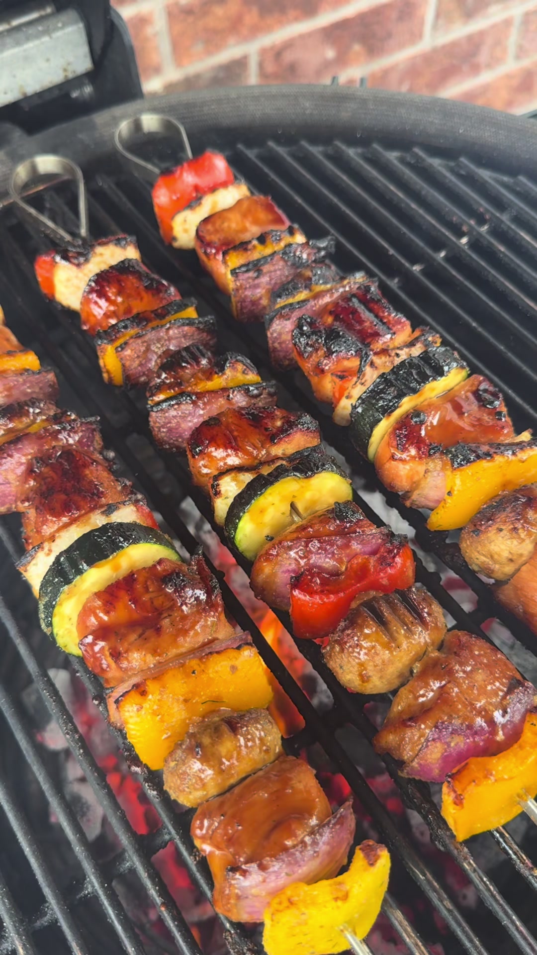 @boltthrowerbbq