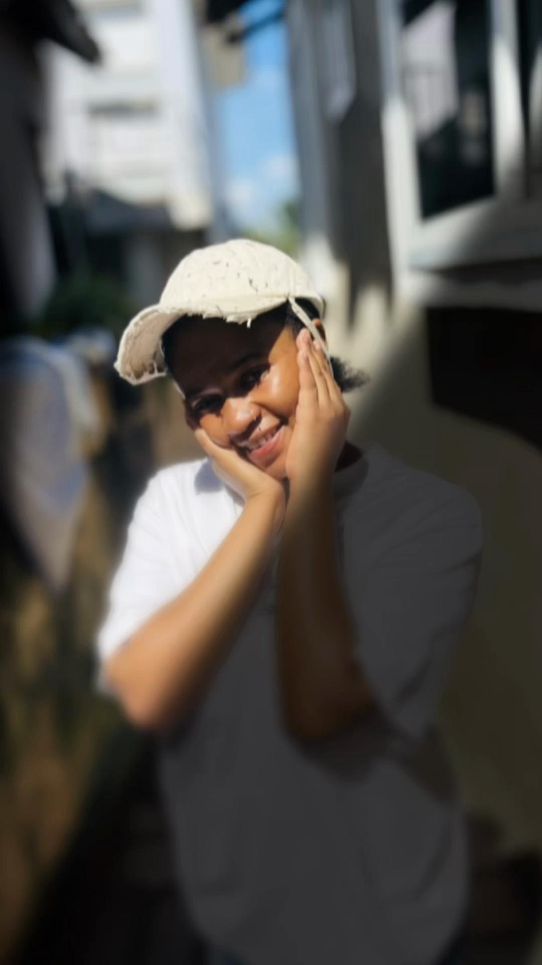 @👅WITTYCUTEE👅