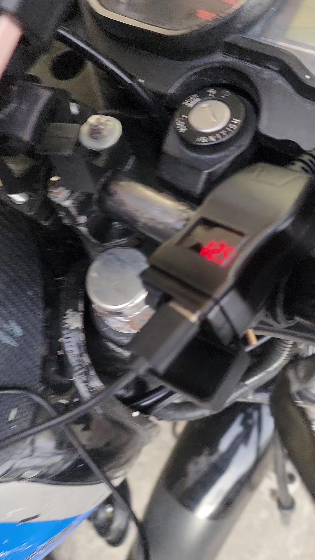 @biker_technology