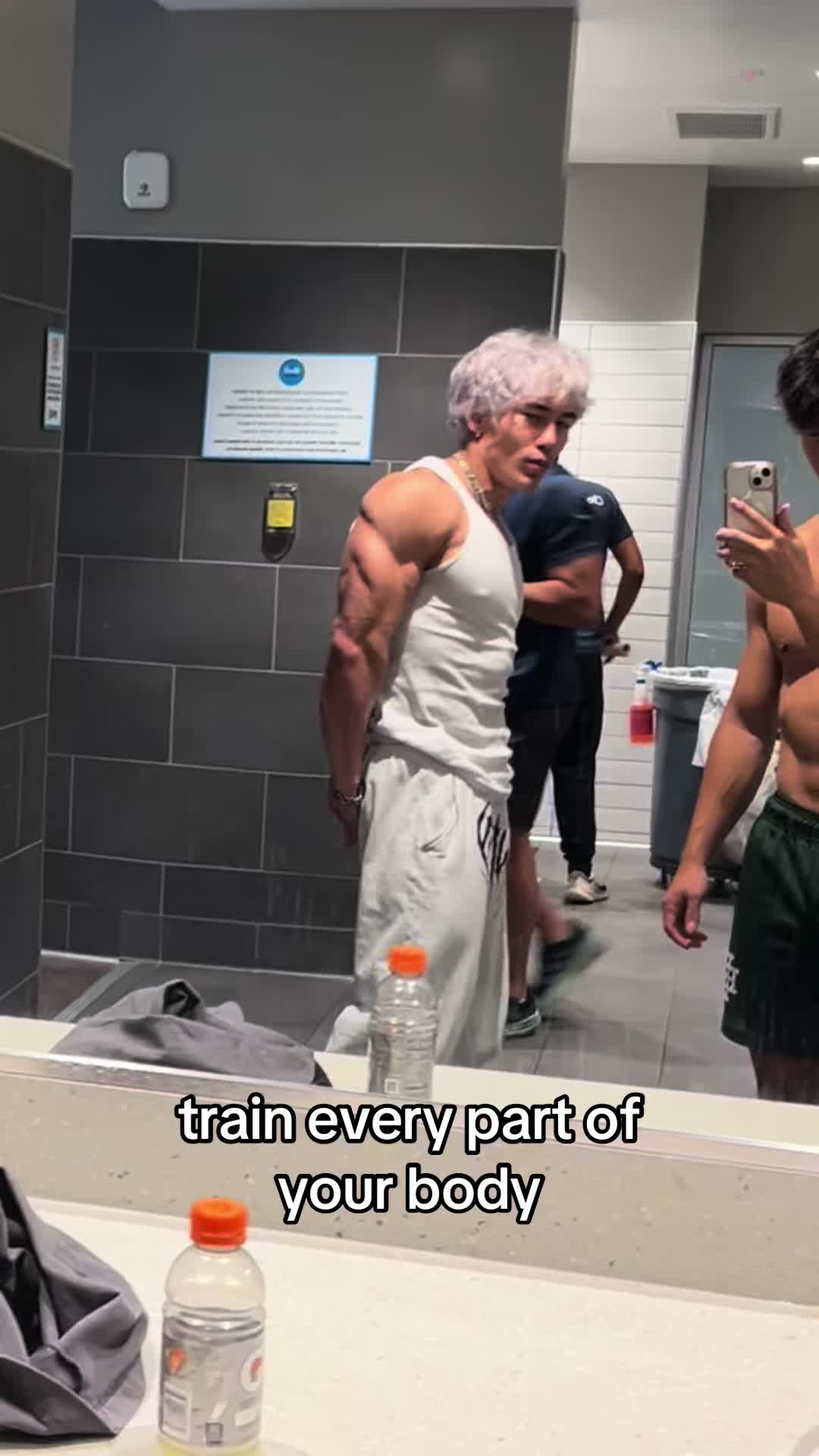 @nikolasyou2