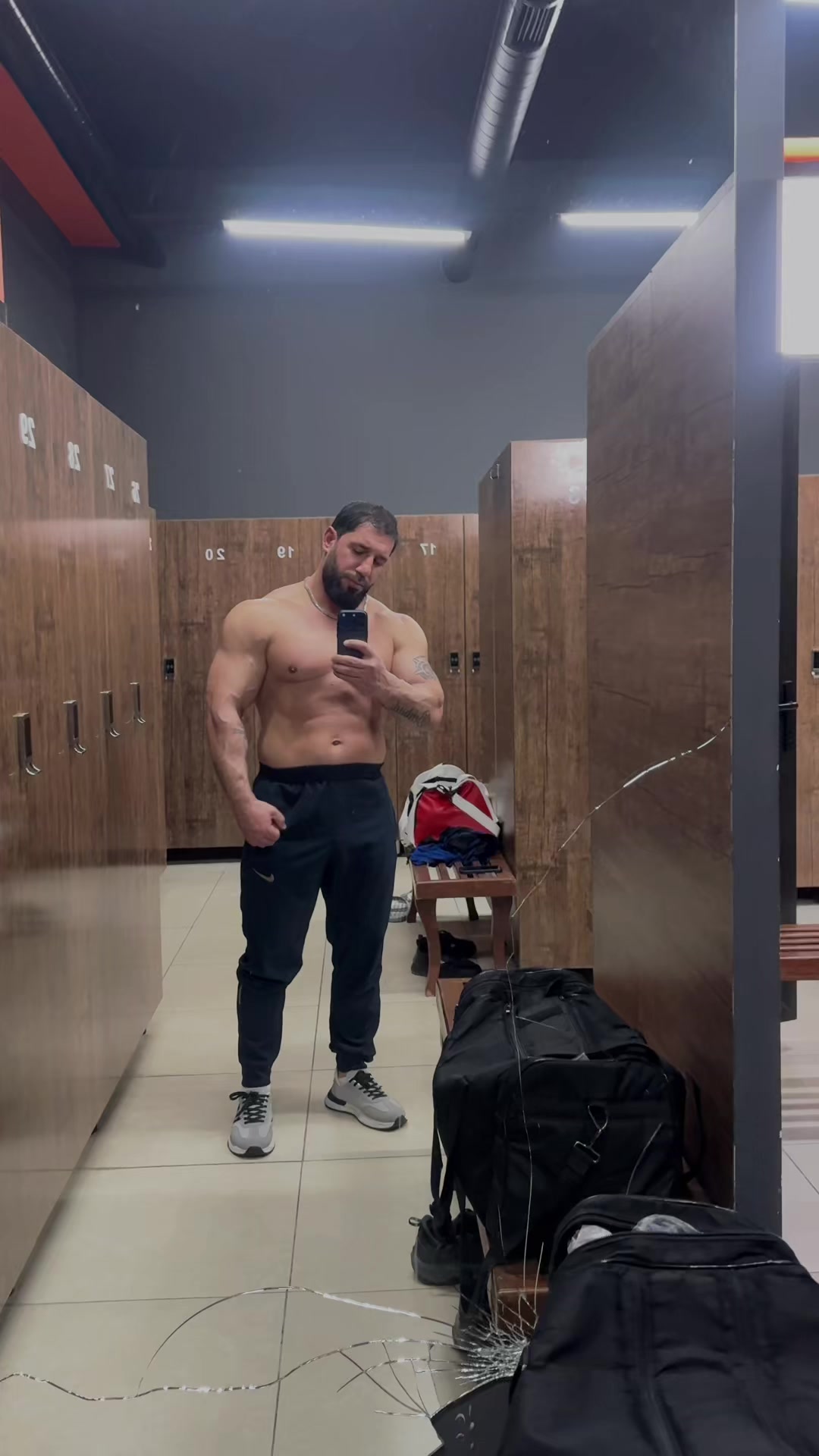 @Azik. Aliyev✅