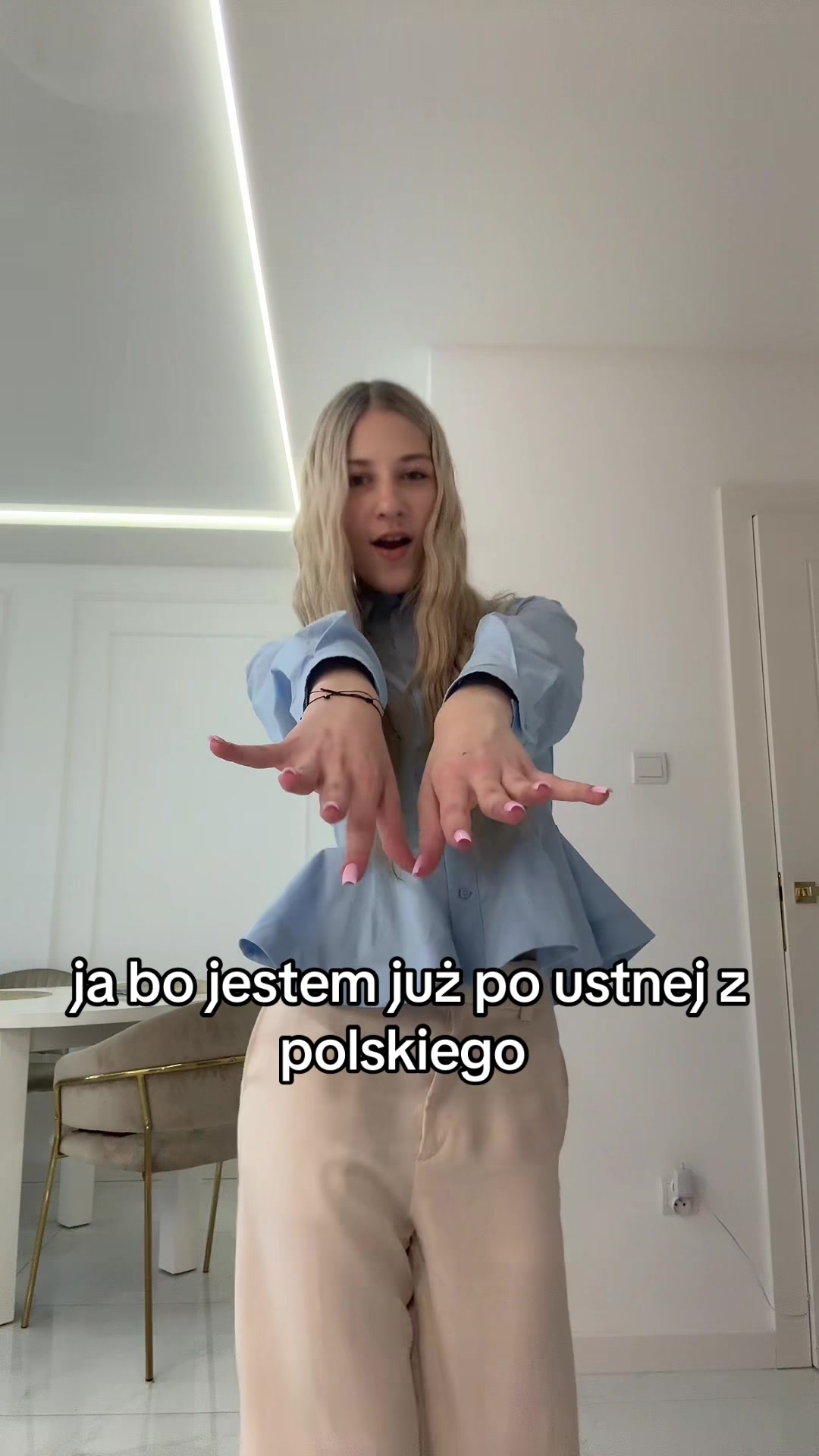 @𝓜𝓪𝓻𝓽𝔂𝓷𝓪 🥀
