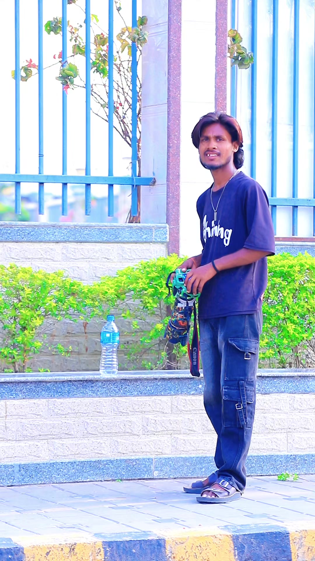 @ᥫ᭡''𝐘𝐚𝐬𝐇''♡︎ PhoTogRapheR✨