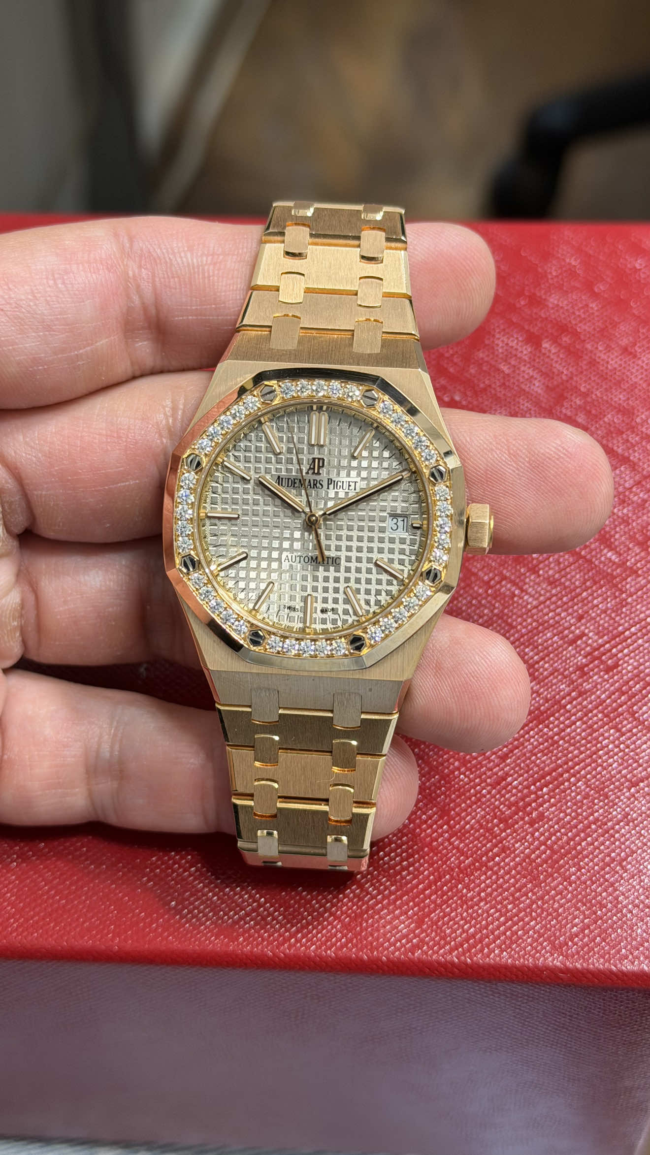 @timeless_watches