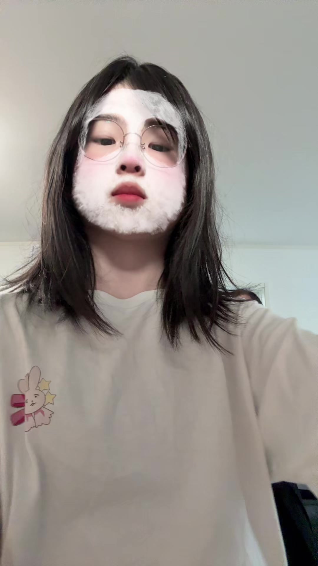 @しおん