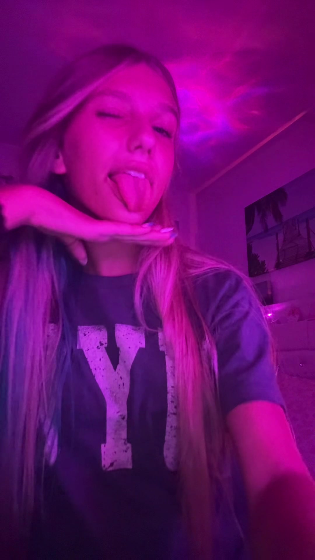 @Kiara🦄🦄🦄