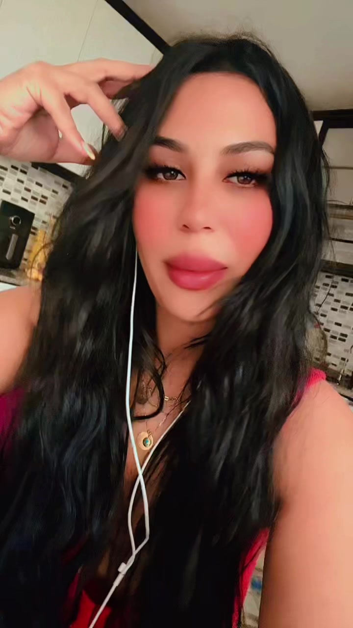 @Leyla Güler