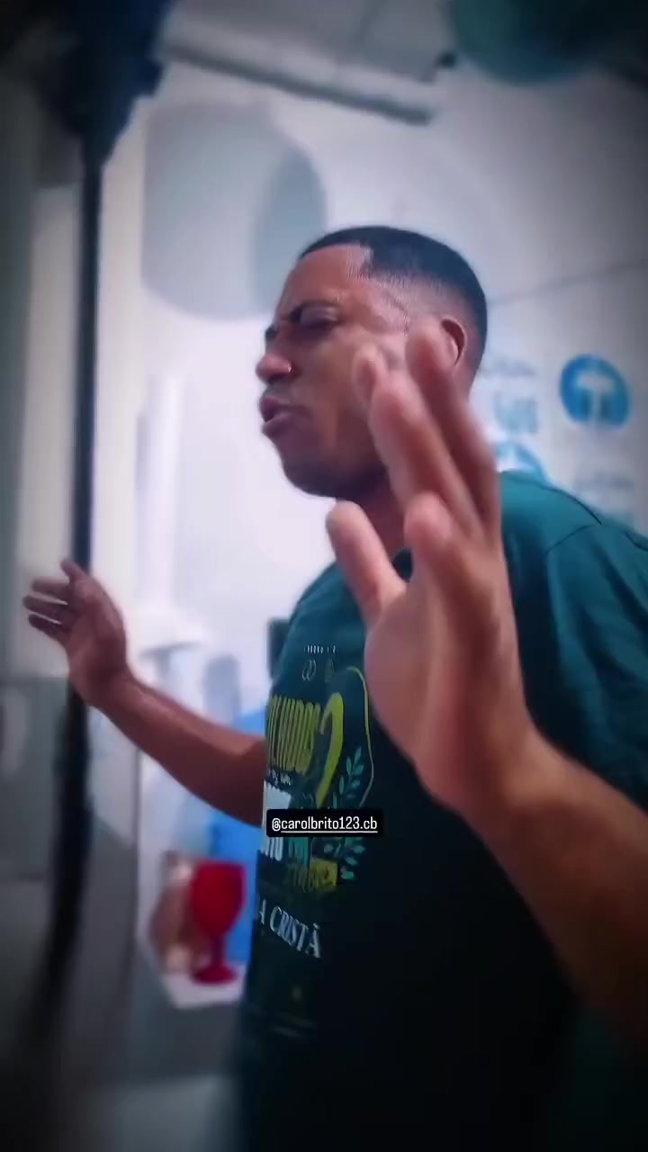 @Carol Brito