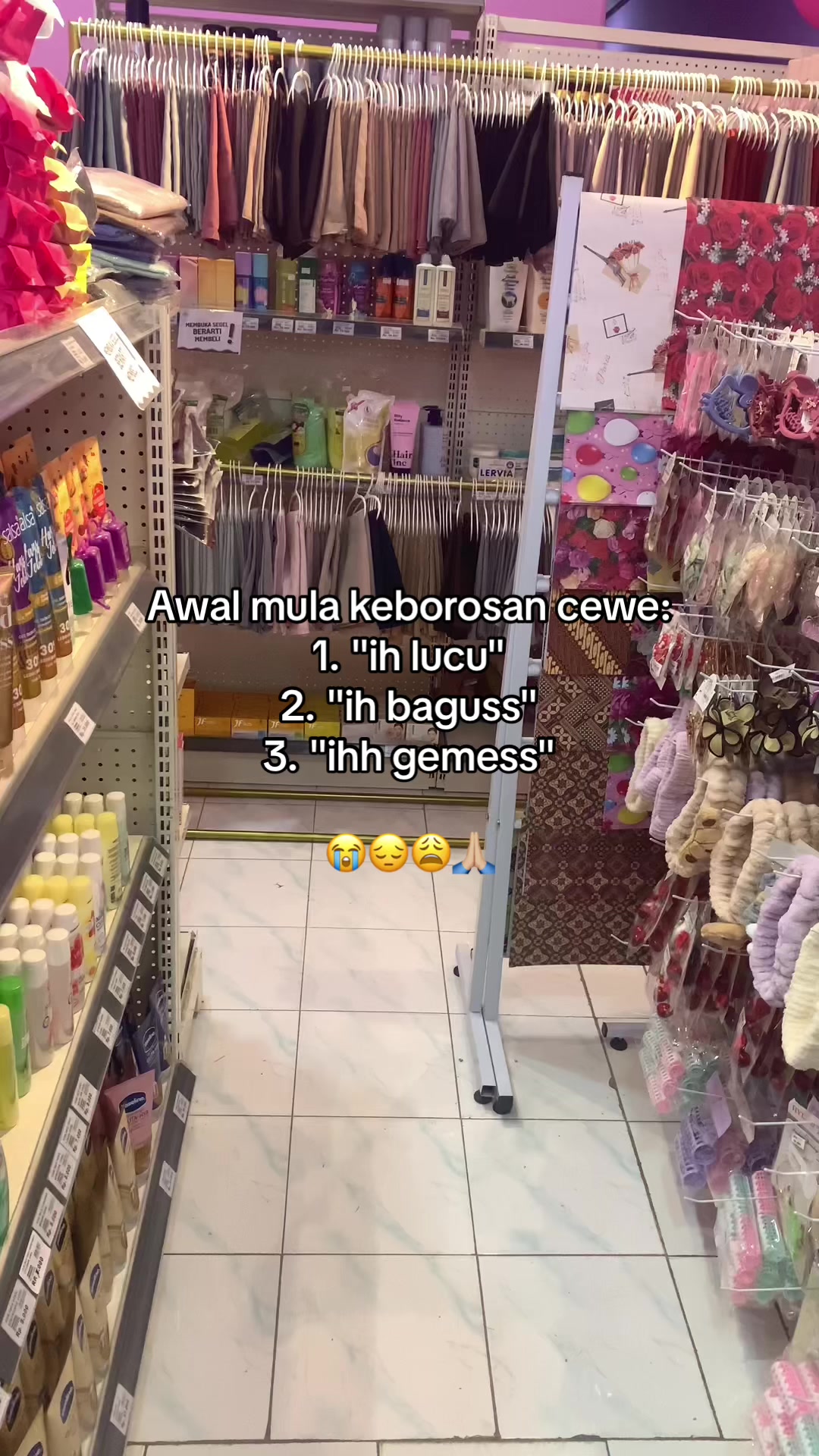 @RaraBeauty_Comal