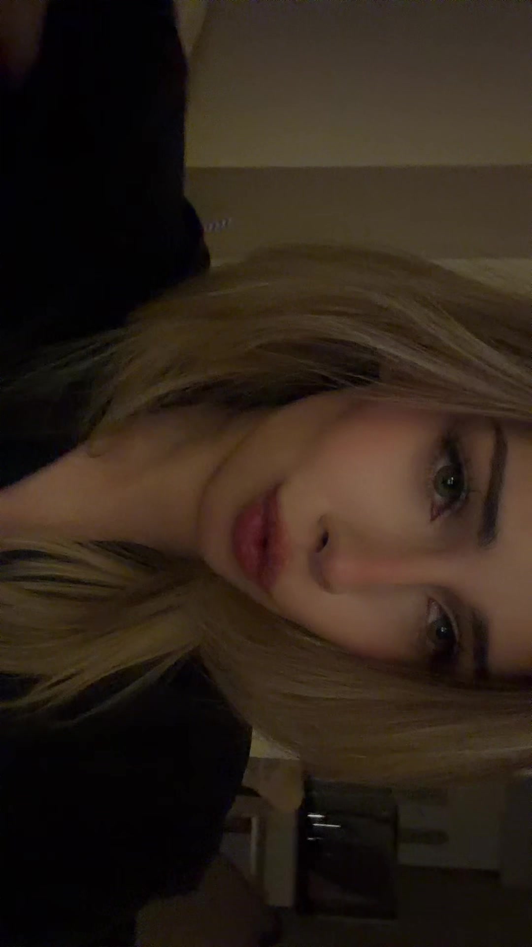 @Risa