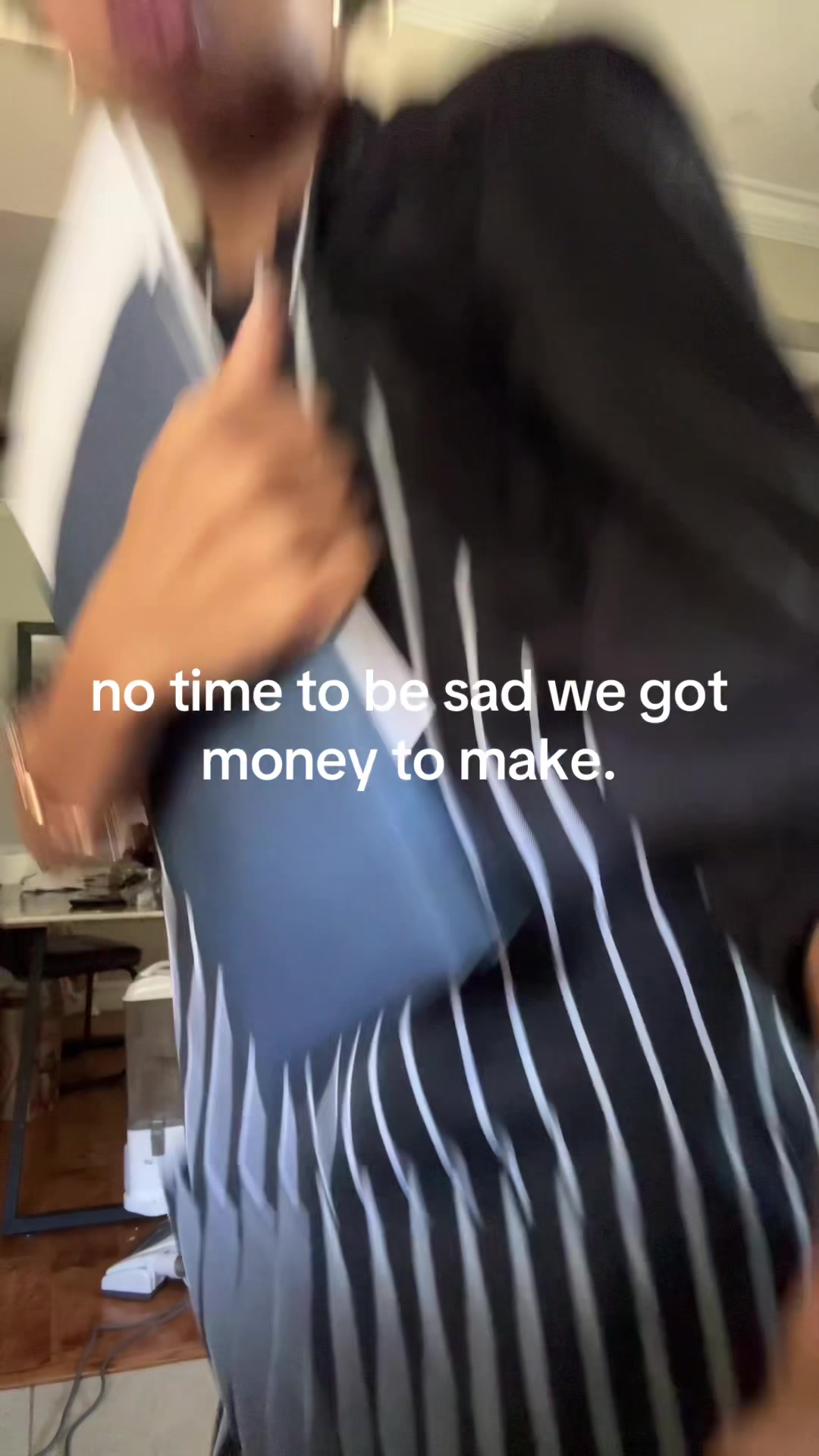 @hi