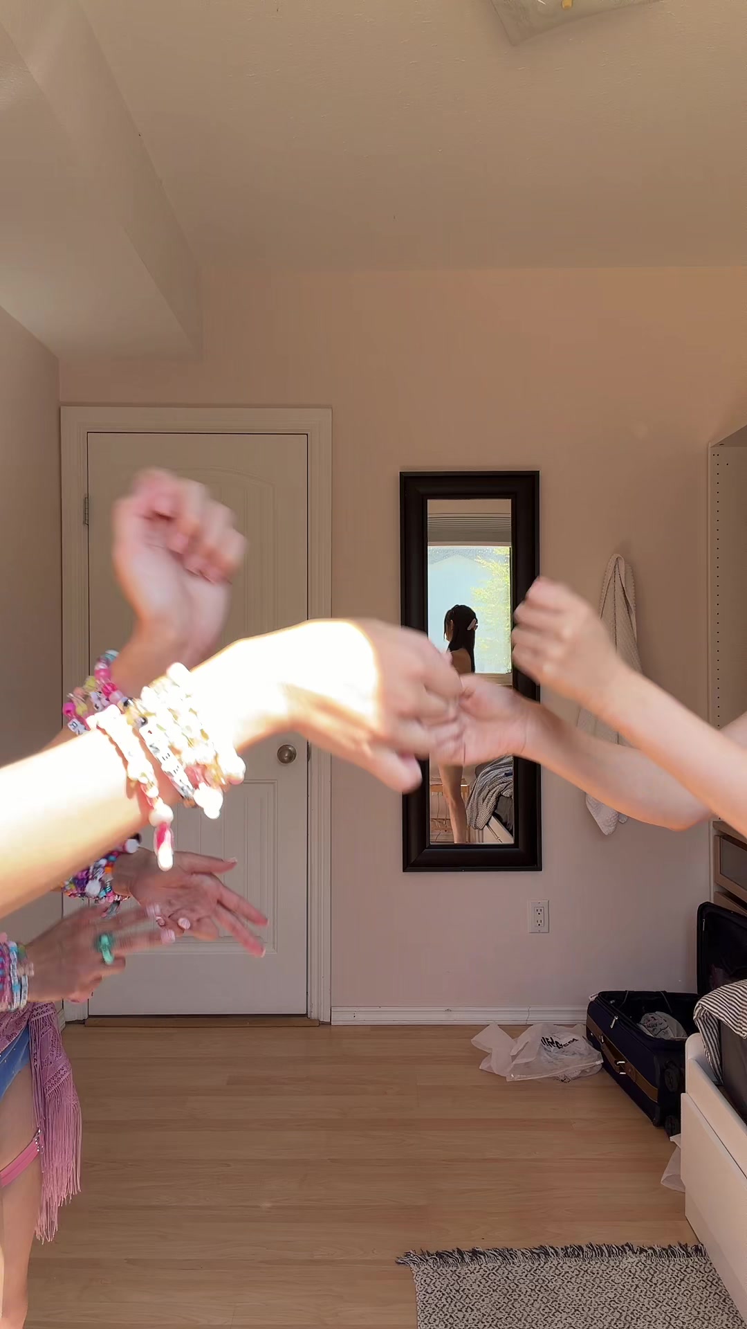 @esblee