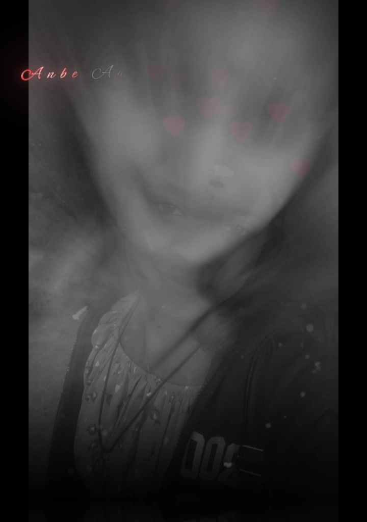 @alone girl 👀🖤