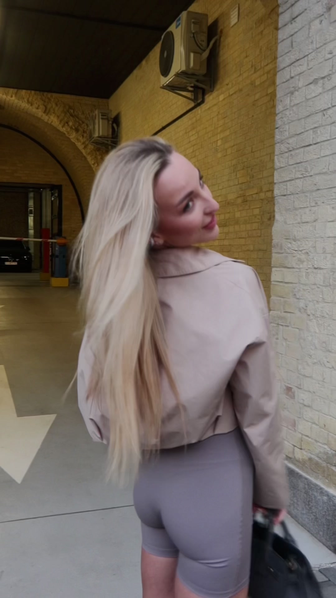@Mariia Kravtsova