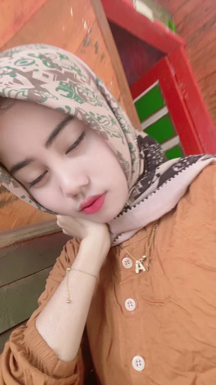 @putrikecill