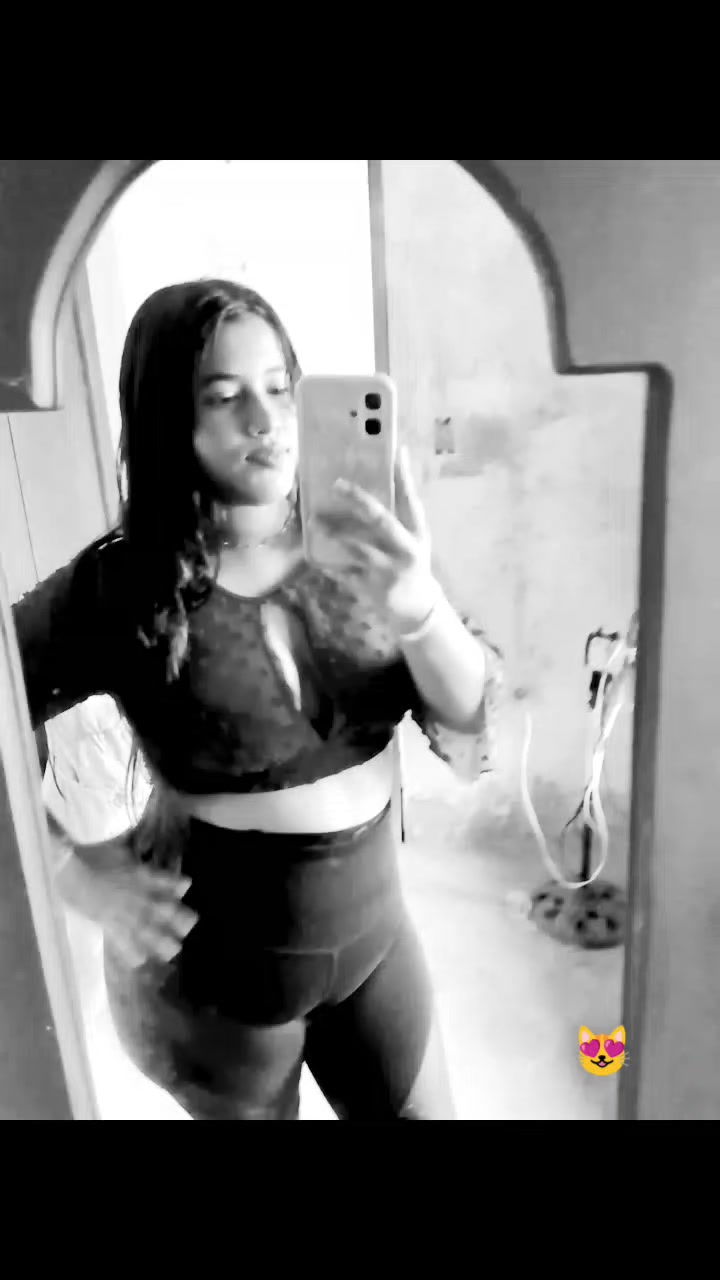 @Meli..😻