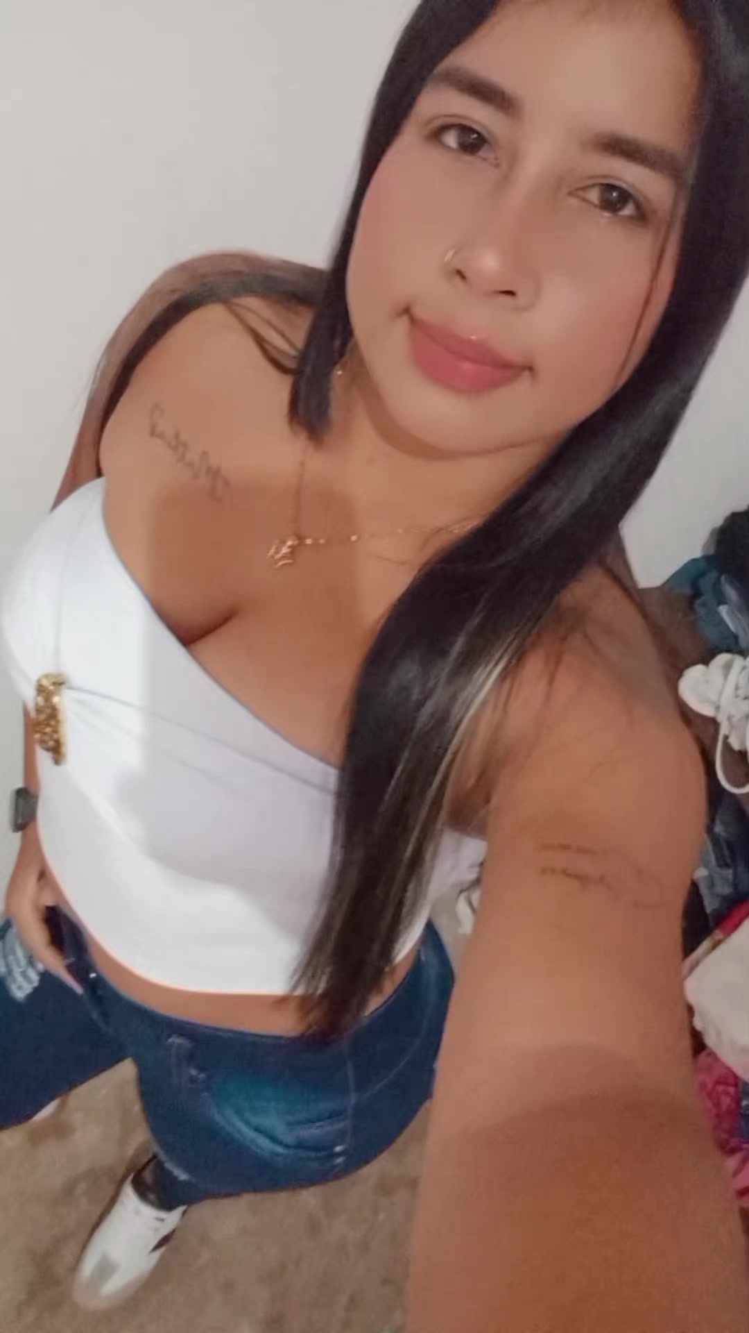 @Estefany🦋💕