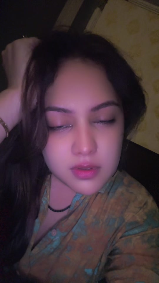 @ChawLa🥀