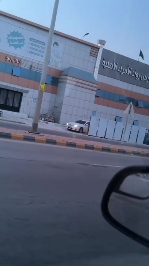@l_.t711