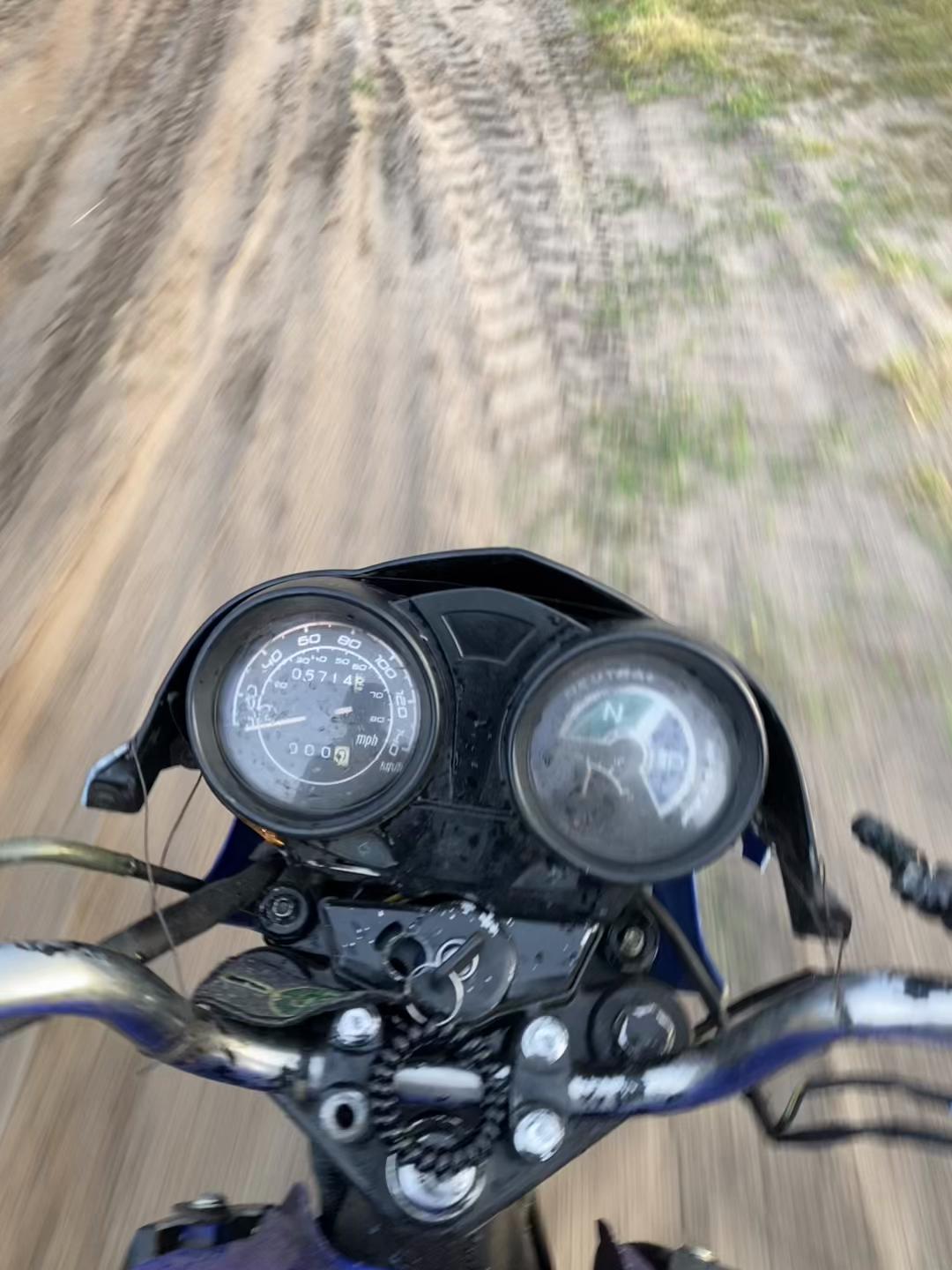 @𝑀𝑘.𝑌𝑎𝑟𝑜𝑠𝑙𝑎𝑣
