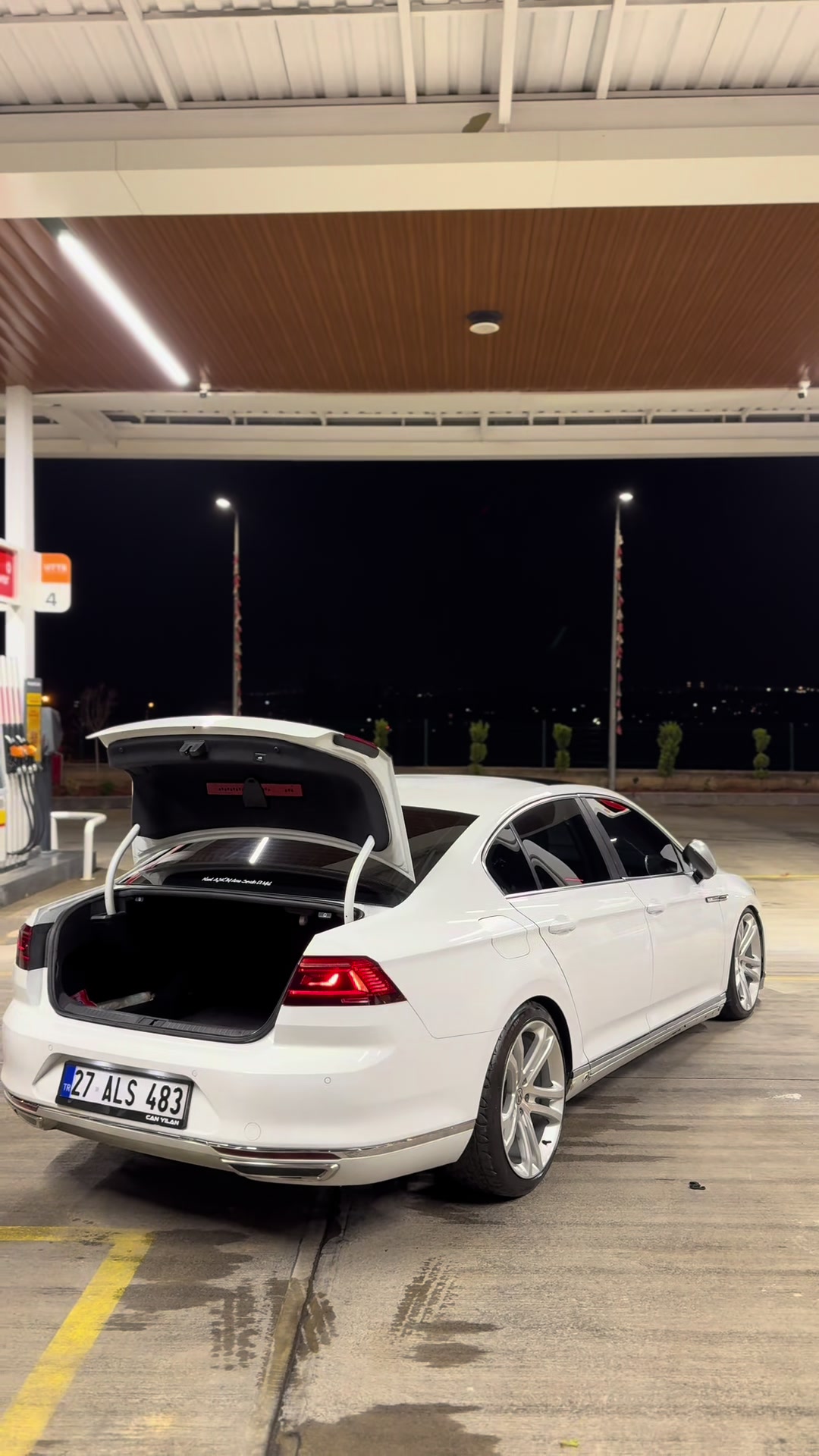 @𝑻𝒀