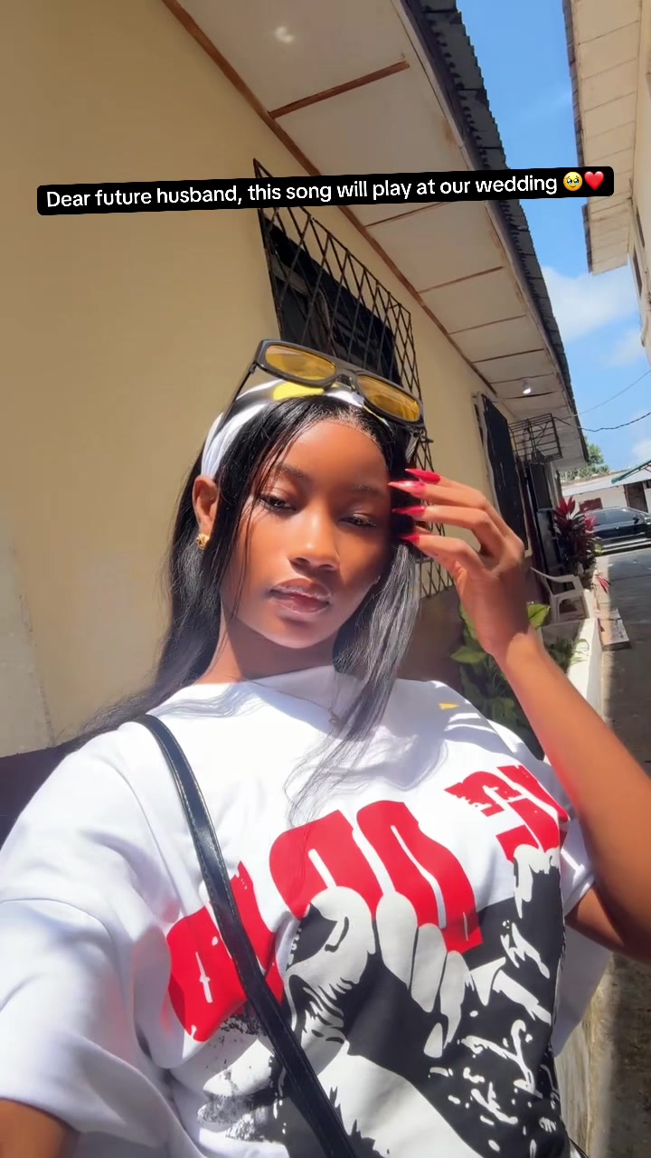 @Badgyal_Riri🌸🦋