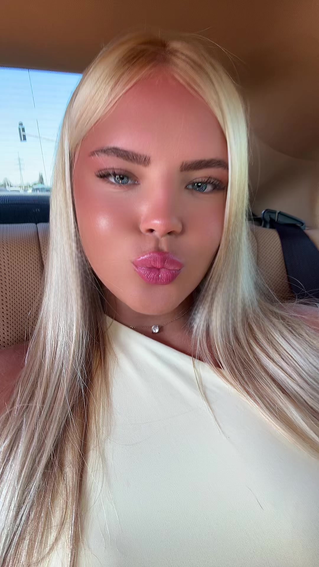@Sashasss🍒🍒