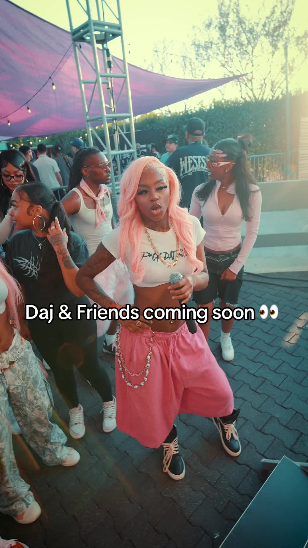 @dajdolla_