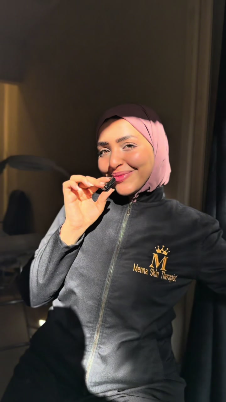 @menna_skintherapist