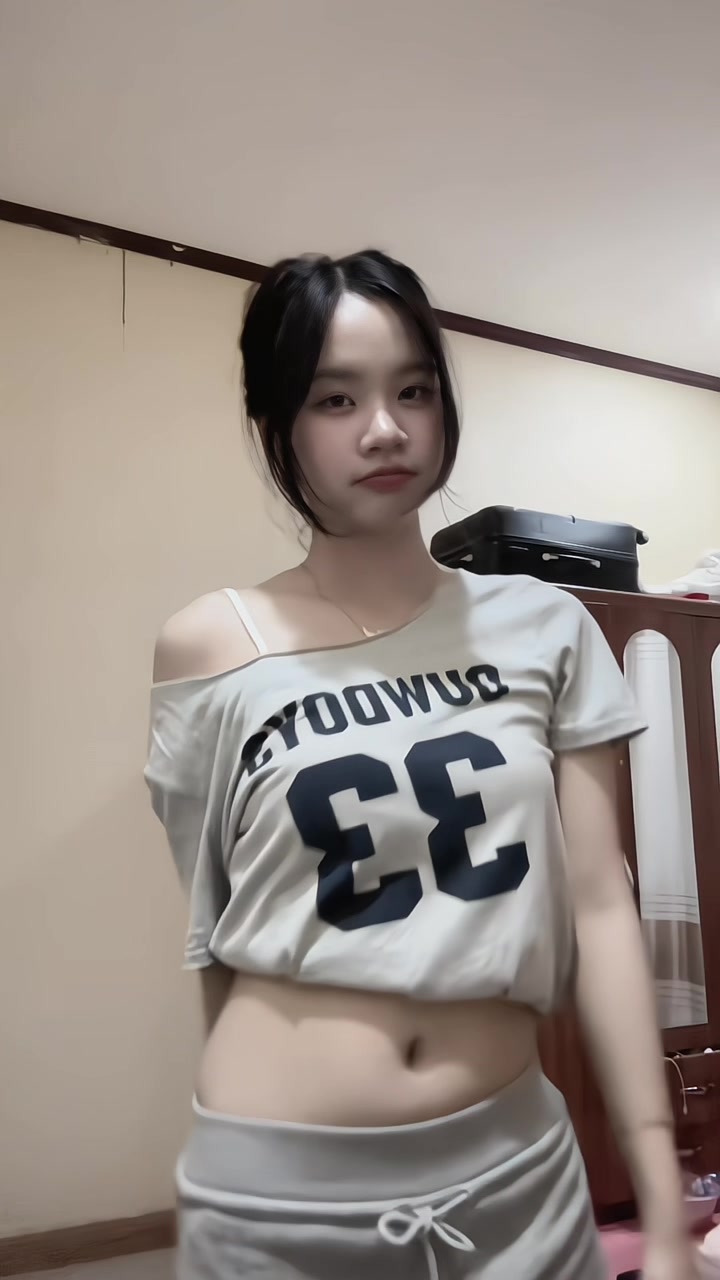 @ລາດີ້