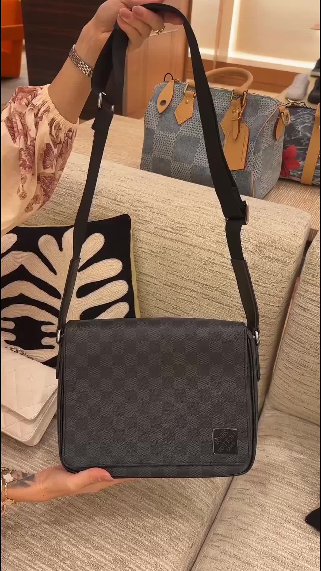 @private_luxury_buyer