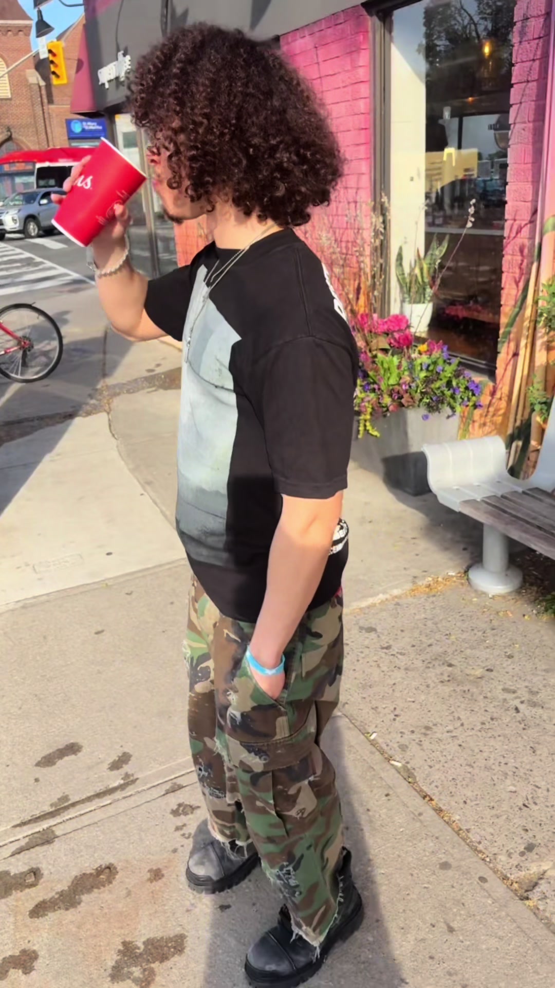 @Ely