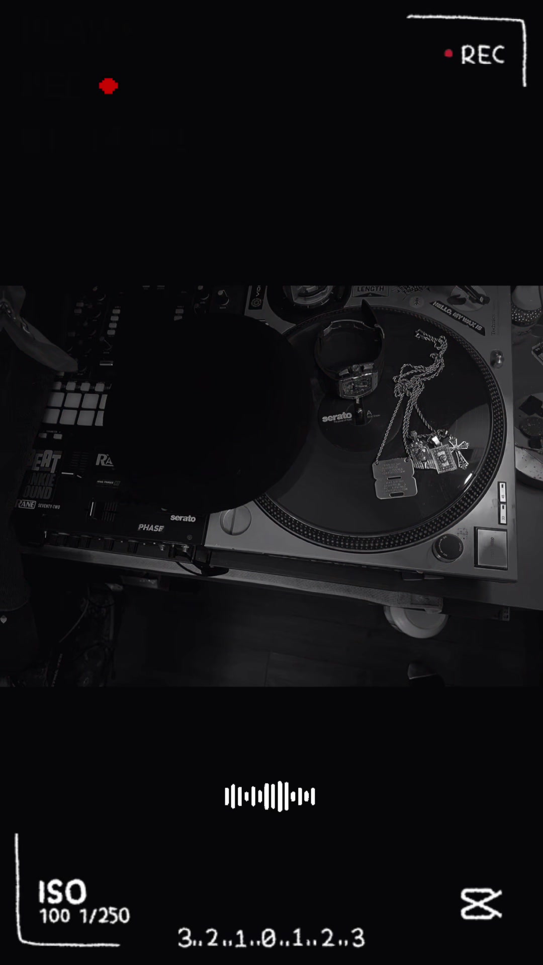 @DJ GEE