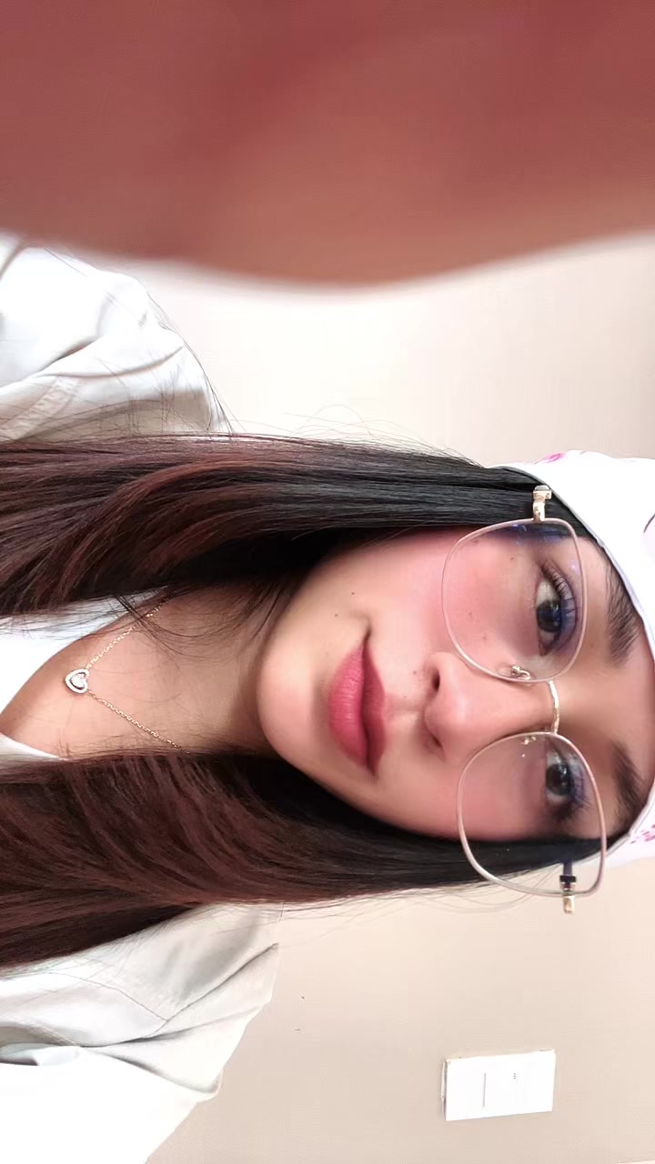 @Thalia Brighit🧸