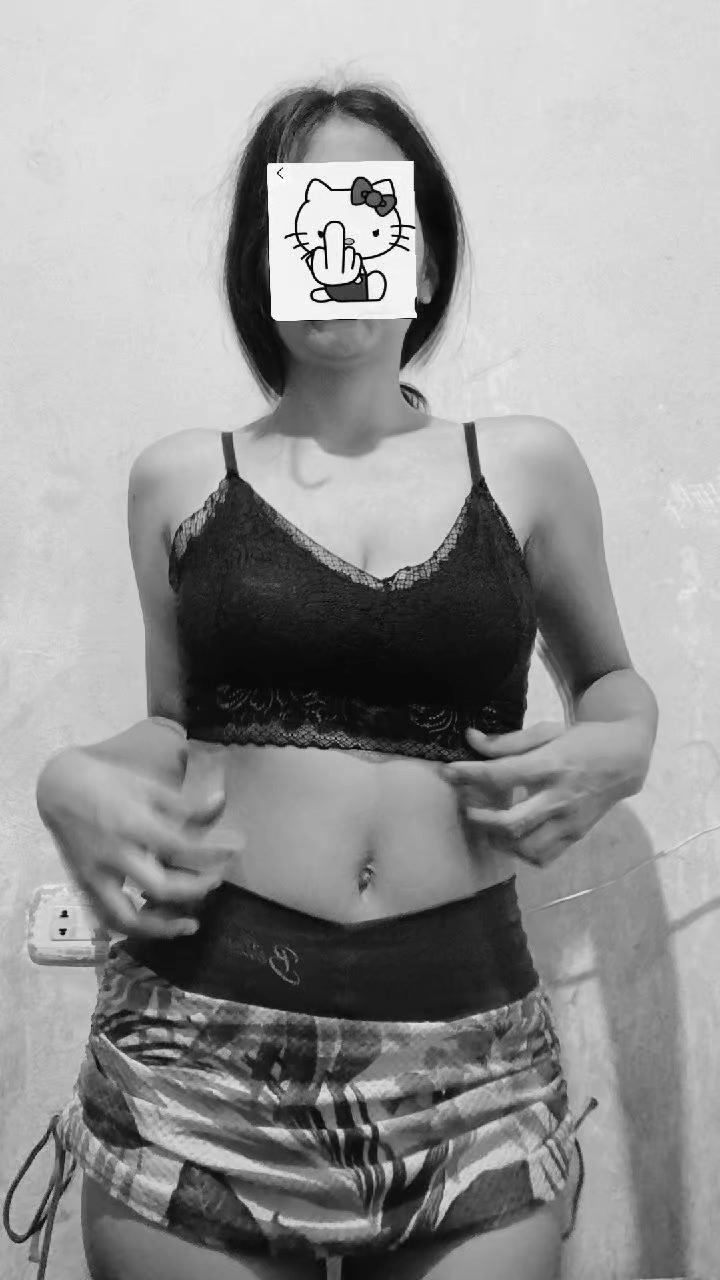 @𝕸𝖊𝖑👅.