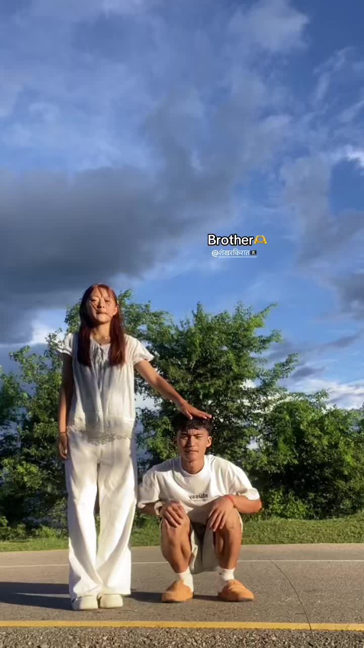 @MOON🌙💁♀️