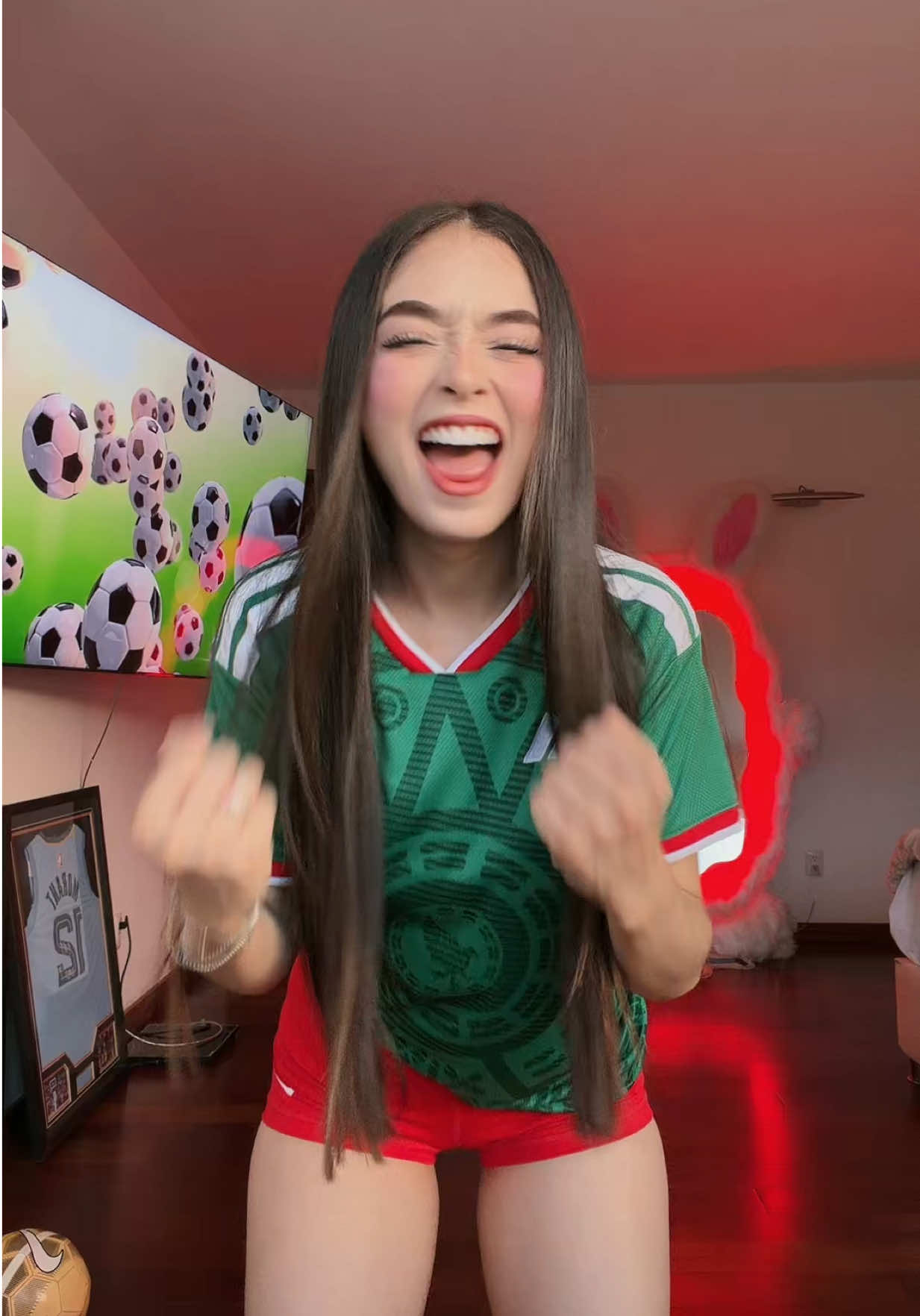 @Yajana Cano