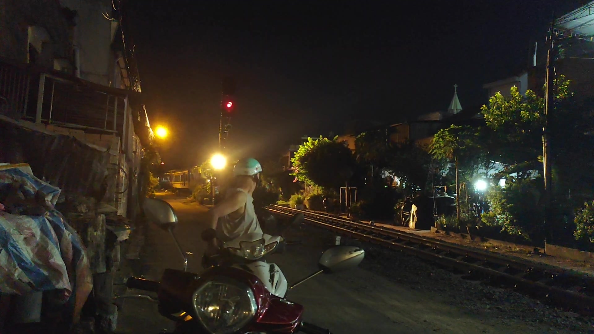 @Tân Thích Tàu
