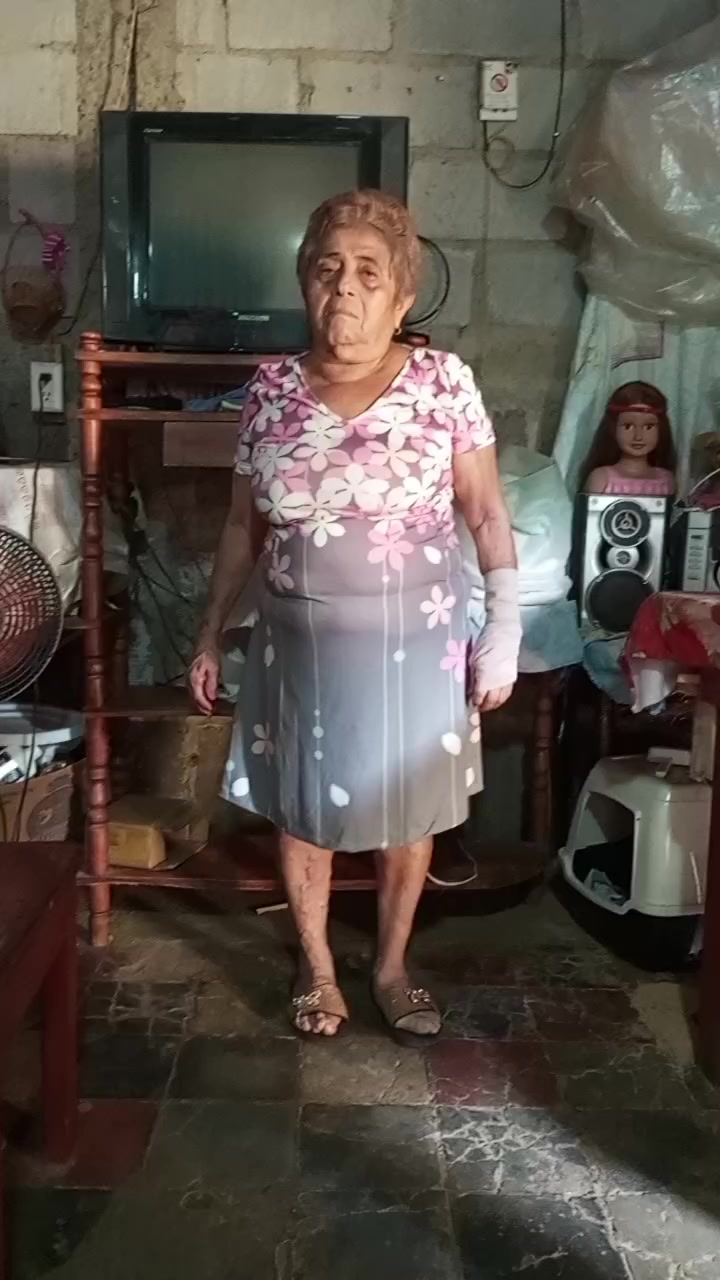@Elena Virginia Escobar