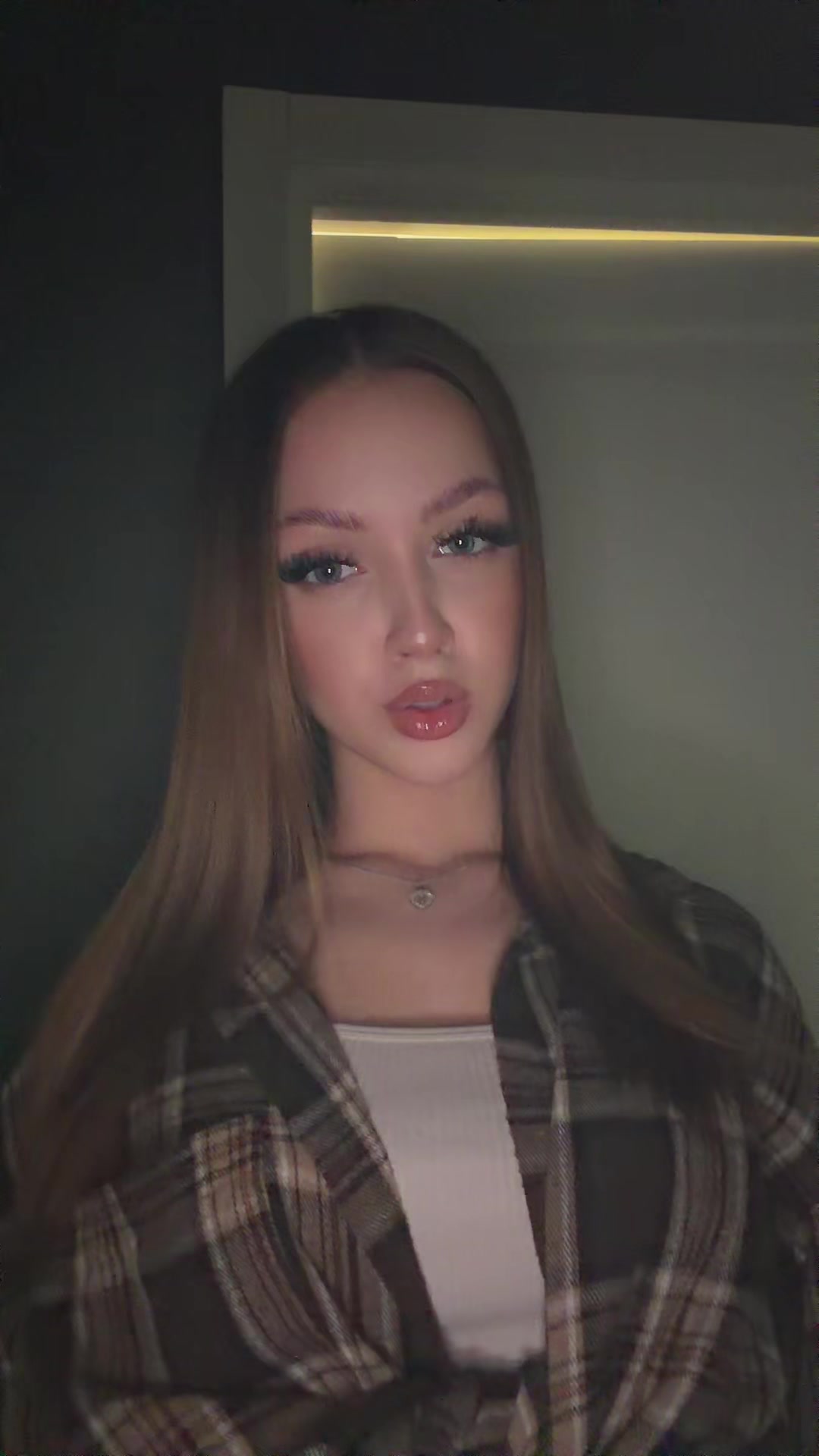@victoria_meller