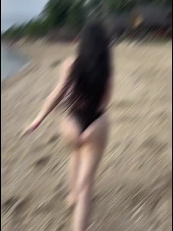 @CamIsHere.