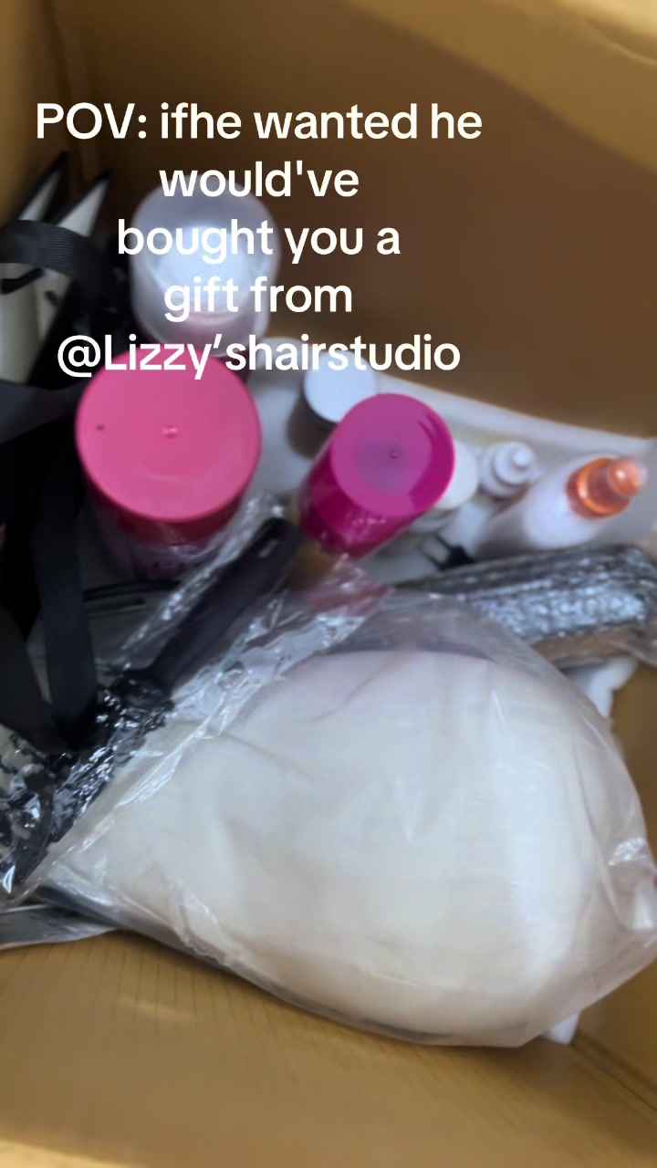 @Lizzy’s Hair Studio❤️