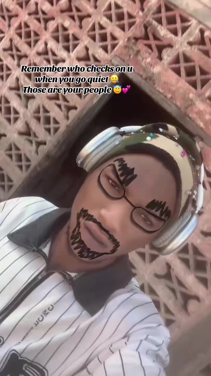 @Î F Ê.💰🚀✨️