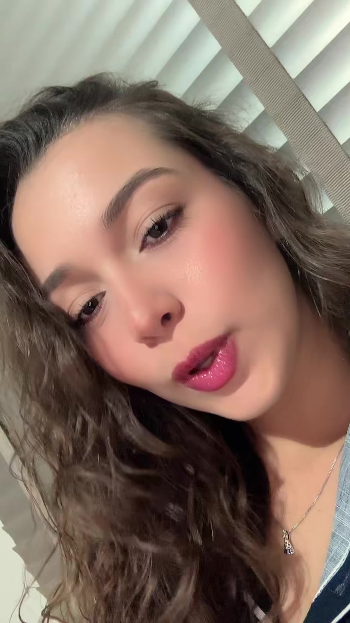 @Isabella