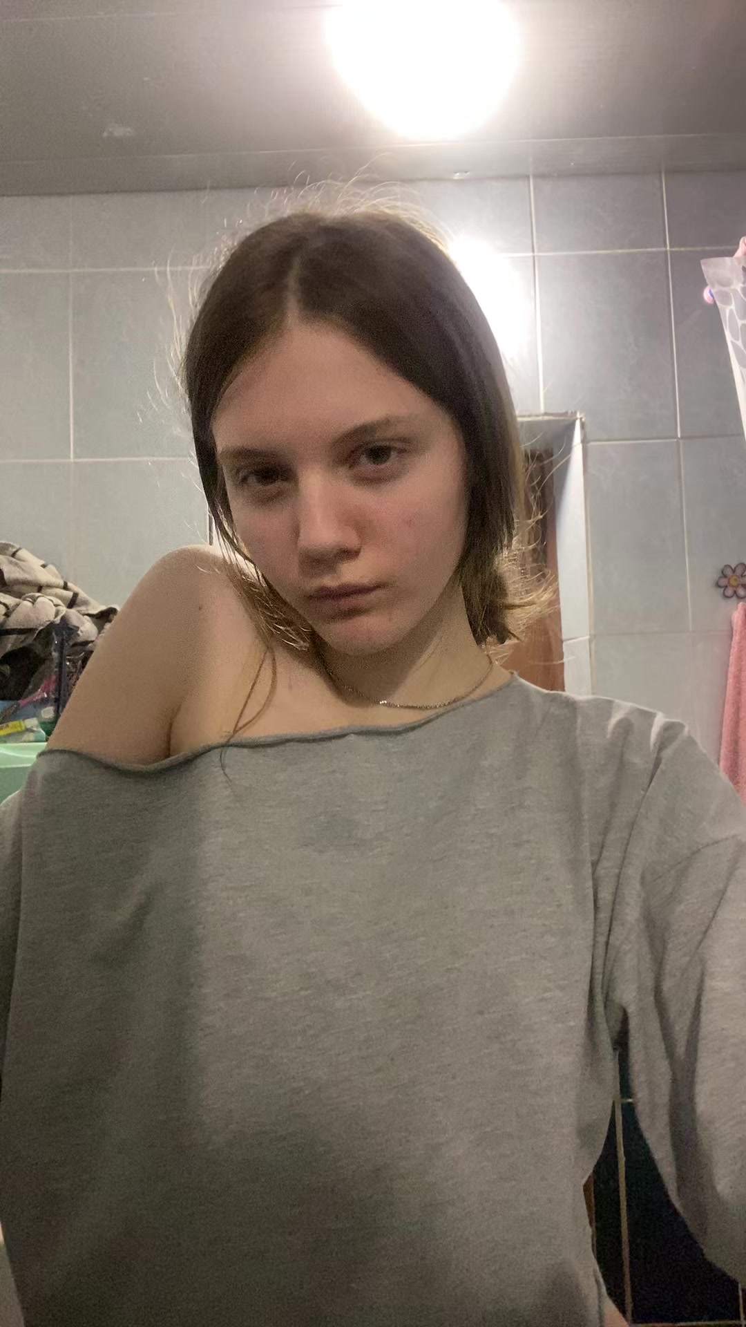 @thelanamog