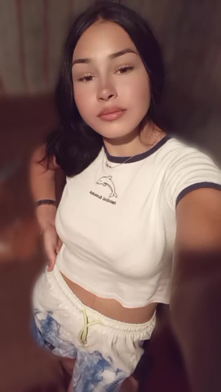 @Elenaa04